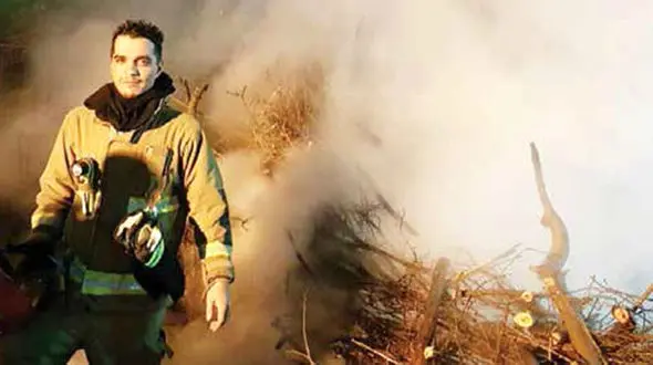 حامد آتش نشان شهید پلاسکو خواب شهادتش را دیده بود+عکس