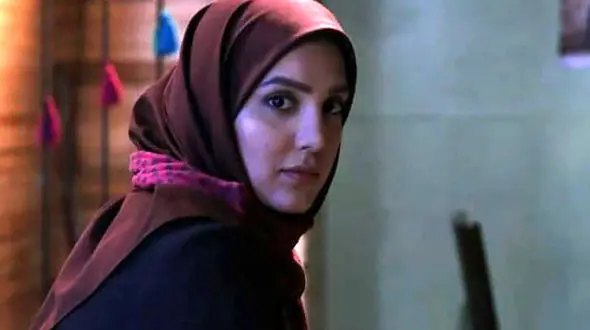 عکس خانم بازیگر صدا و سیما خارج از تلویزیون / باورتان می شود این زن نسیم باقریان باشد؟!