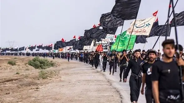 «میز تمدید گذرنامه اربعین» در میدان آزادی مستقر شد