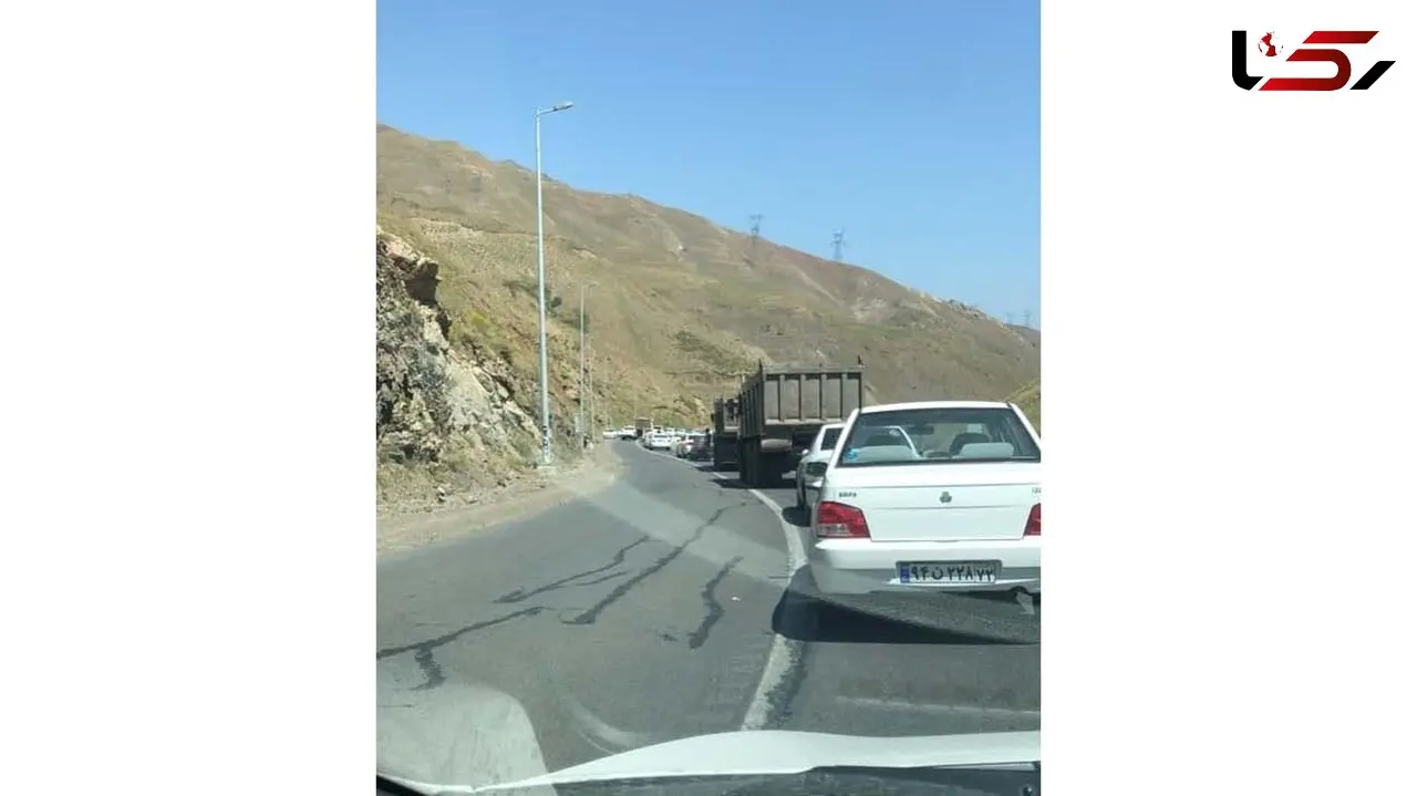 درگیری پلیس و مردم در ترافیک سنگین جاده چالوس / فقر مسئولیت اجتماعی در مهار کرونا  + عکس 