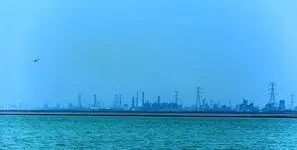 زندگی سخت ساکنان شهرک بعثت ماهشهر؛ از قطعی آب ، برق و کمبود امکانات رفاهی تا مهاجرت خانواده‌ها