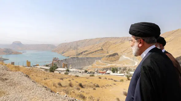 کارنامه سد چمشیر چند ماه بعد از بهره برداری/ جنگل های گز در آستانه خشک شدن/تا دیر نشده مسیر رودخانه را باز کنید!