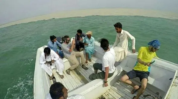 پدیده نادر در خلیج گوآتر بندر چابهار + عکس 