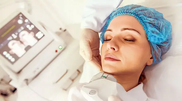 2 خانم دکتر زیبایی زنان دیپلمه بودند ! / در جیرفت فاش شد 