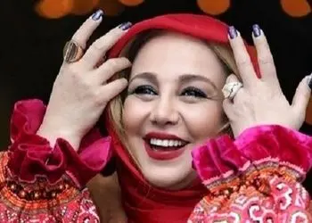 نگاهی به میز لاکچری بهنوش بختیاری برای پذیرایی از مهمانانش +عکس/ روی میز کیلو کیلو میوه اس