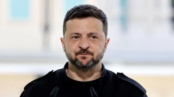 زلنسکی: اوکراین تسلیم نمی‌شود و خاک خود را حفظ می‌کند