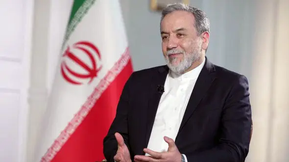 عراقچی: تجربه برجام و تبادل زندانی ثابت کرد آمریکا قابل اعتماد نیست / مواد غنی شده ۶۰ درصدی زیر آوار مانده‌ / آمریکا برای مذاکره عجله ندارد، ما هم نداریم + فیلم