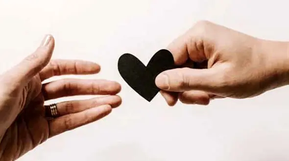 6 نشانه محکم برای شناخت شریک عاطفی 