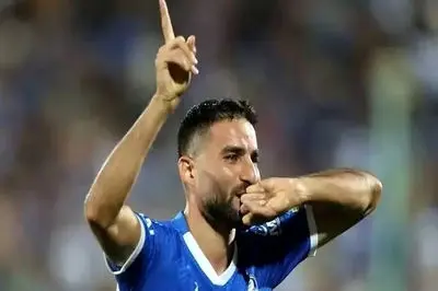 فیلم / مهرداد محمدی: خانمم 7 سال دوست دخترم بود /  توی رستوران کار میکردیم و بعدش ازدواج کردیم