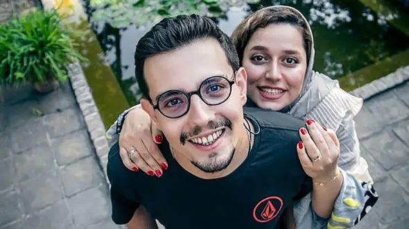 فیلم / امیر کاظمی، بازیگر سریال «لیسانسه‌ها»:  عاشق شدم بدجوری ... /  خیلی بچه بودم زن گرفتم با جیب خالی .../ عروس و دوماد بودیم توی یک اتاق 6 متری  ... بعد 2 سال ...