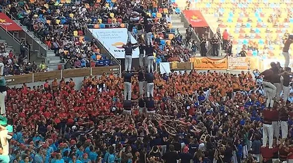  فروریختن مرگبار  برج انسانی در اسپانیا