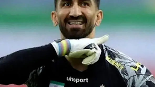 از شعر خوانی هوتن شکیبا تا شوخی با علیرضا بیرانوند