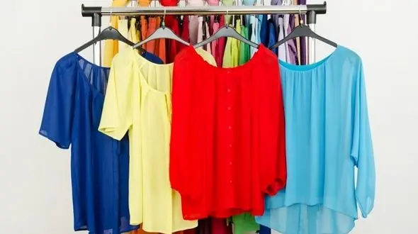 محافظت از پوست با لباس های رنگی و  شاد