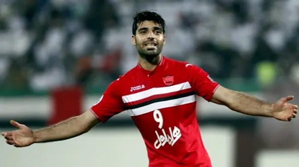 پرسپولیس خطاب به پانیونیوس؛ یک میلیون یورو بدهید طارمی را ببرید!