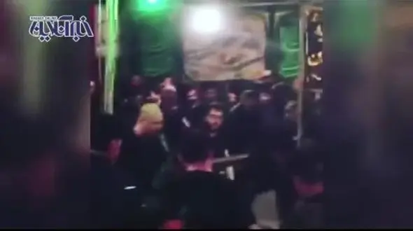 مداحی صداپیشه جناب خان در هیئت خوزستانی‌ها + فیلم 