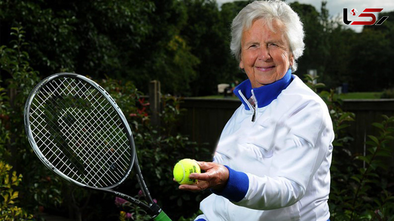 مادربزرگ ۸۳ ساله ستاره تنیس می‌شود+عکس 
