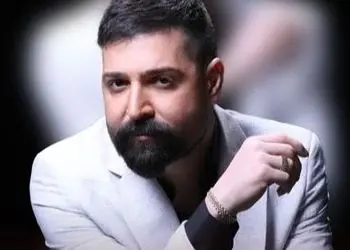 دانلود آواز احساسی حمید هیراد / آهنگ  «عاشقانه میزند دل به سینه سنگ تو» + متن کامل