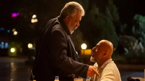  قسمت دوم سریال «بدنام» بعد از یک ماه منتشر شد + خلاصه داستان و بازیگران از لعیا زنگنه سریال در پناه تو تا حسن پورشیرازی فیلم پیرپسر