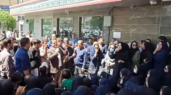 ۲ نفر از اخلالگران نظم تجمعات پرستاران اراک دستگیر شدند