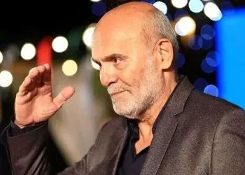 نگاهی به استایل خانواده جمشید هاشم پور در اختتامیه جشنواره فیلم شهر / قاب زیبایی که از بازیگر مشهور و همسر و دخترش وایرال شد