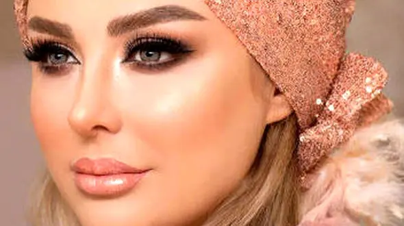 نیوشا ضیغمی با تیپی پر زرق و برق+عکس