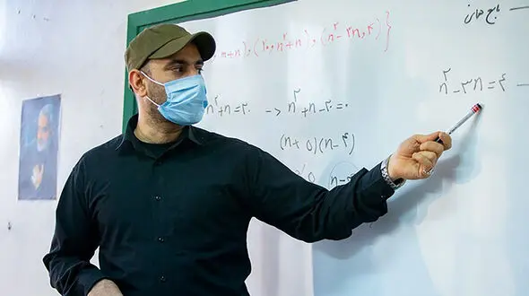 معلمان مدارس غیردولتی تحت پوشش «بیمه‌ تکمیلی» قرار گرفتند