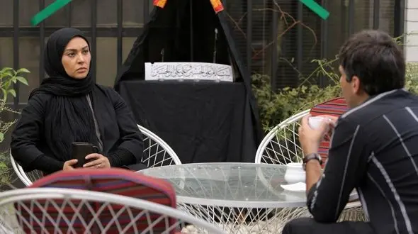 محمد اصفهانی از هاتف خط خورد!