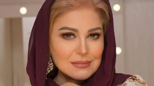 فیلم  / اکرم محمدی بازیگر سریال ستایش: 4 ساله خانه نشینم / بازیگری دیگر یادم رفته است ! /  تلویزیون دیگه جای کار کردن نیست !