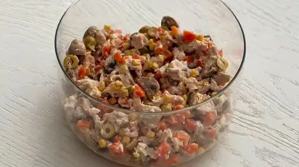 طرز تهیه سالاد رژیمی و پروتئینی / فیلم