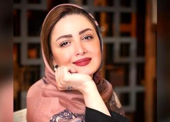 عکس عاشقانه شیلا خداداد و شوهر پزشکش روی تراس خانه شان در ایران