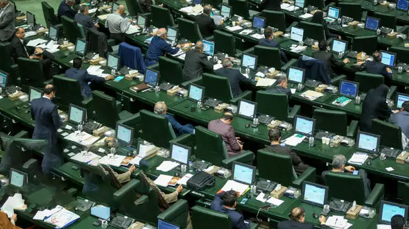  تخصیص زمین به مشمولان قانون جوانی جمعیت  