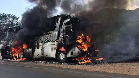 مرگ تلخ 85 مهاجر افغانستانی در آتش‌سوزی هولناک اتوبوس هرات