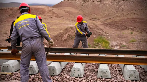 پیشرفت راه‌آهن رشت - کاسپین به ۷۴ درصد رسید