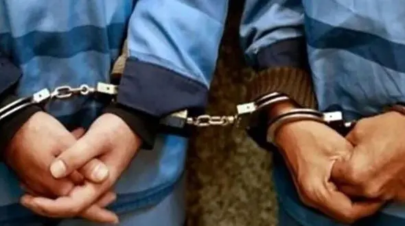 دزدان فقط با یک آجر پولدار شدند / این باند 2 نفره برای سرقت فقط آجر داشتند