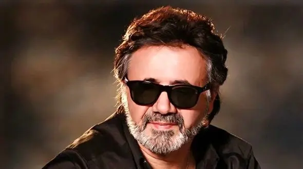 دانلود آواز باشکوه معین / آهنگ عاشقانه شدی عشقم 