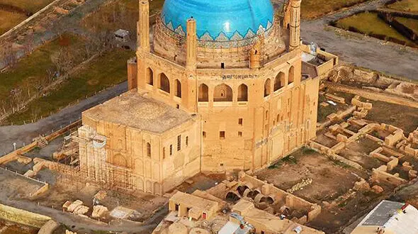 از زیبایی های شهر کاشان تا گنبد سلطانیه