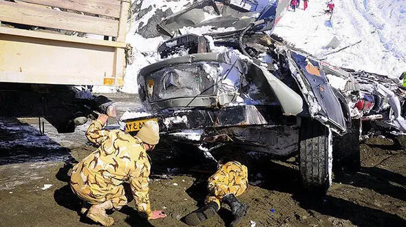 جسد آخرین قربانی سقوط بهمن در جاده هراز کشف شد