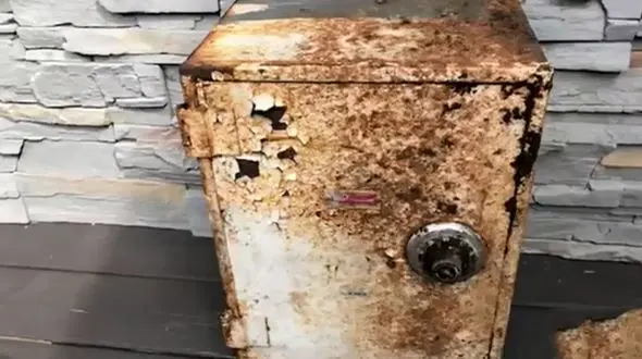 راز نهفته در دل خاک این خانه چه بود؟/این زوج یک شبه پولدار شدند