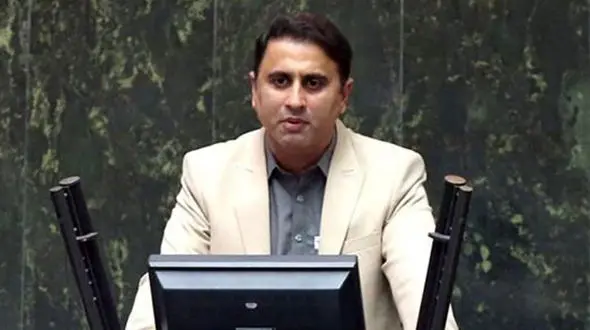 نماینده چابهار: مراجعه به ساختمان منحوس وزرا به فرزندان ما استرس زیادی وارد می‌کند