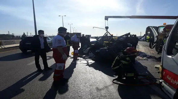 تصادف مرگبار در جاده قزوین / 2 نفر در دم جان باختند + عکس