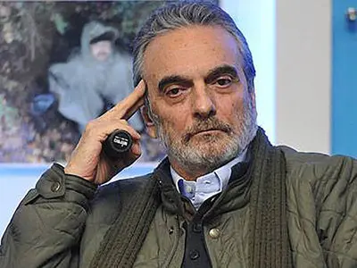 فیلم / همایون ارشادی بازیگر قبل فوت: میخوام خودمو از این زندگی خلاص کنم  /  دلیلش هم.../ نمی تونید بهم کمک کنید فقط همدردی کنید ...