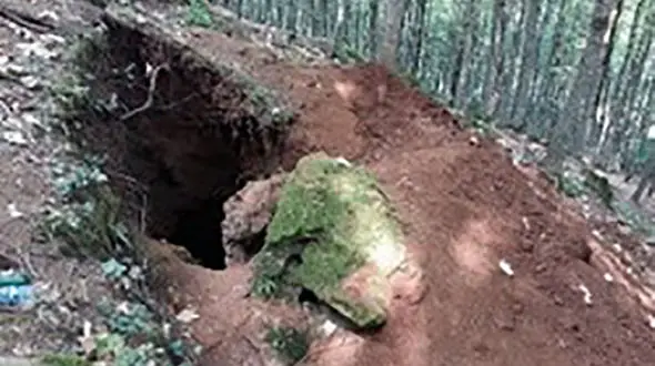 بازداشت مردان مرموز بالای سر گنج زیرخاکی /در کوچصفهان