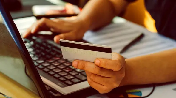 نوه شیطان خانواده باجناق های پیر را به جان هم انداخت / پلیس فتا فاش کرد