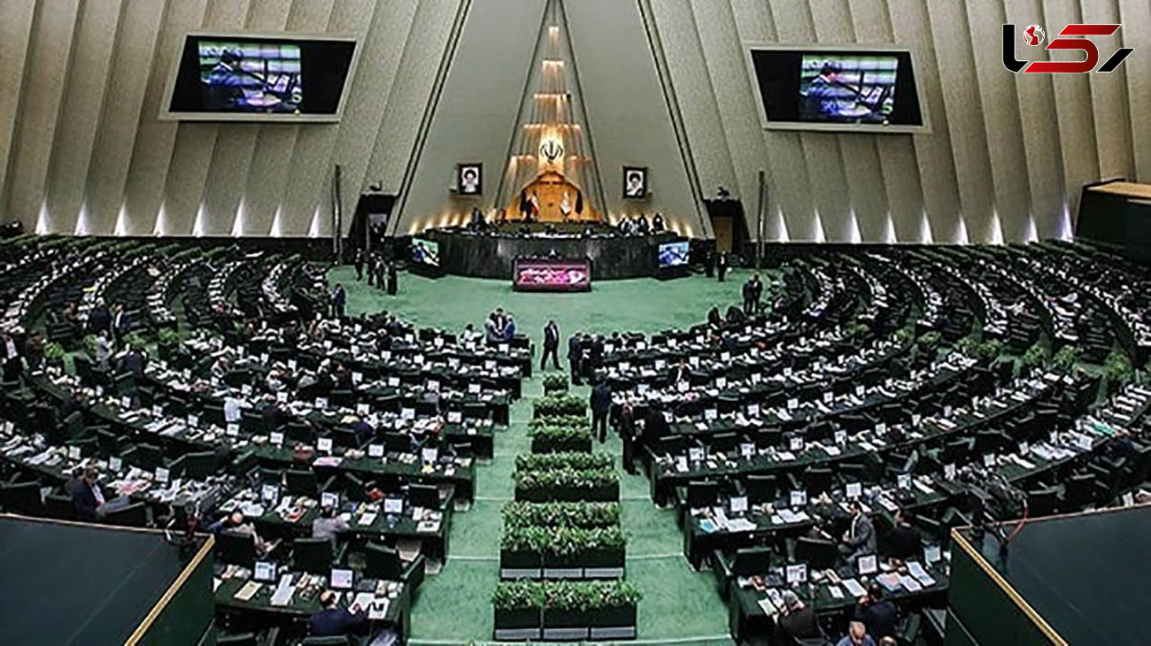 مجلس از پیش فروش بنزین در دولت روحانی تحقیق و تفحص می کند