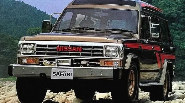 نقد و بررسی نیسان سافاری 1983؛ خودرویی بادوام و ماندگار / عکس