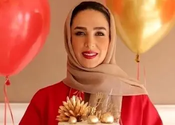 فیلم / حضور بازیگران درجشن تولد فوق مجلل همراه با دیجی و گل‌آرایی فوق‌العاده‌یِ سوگل طهماسبی / از  مرجان گلچین، معصومه کریمی، زهرا داوودنژاد و.../ چقدر این بازیگر باوقاره