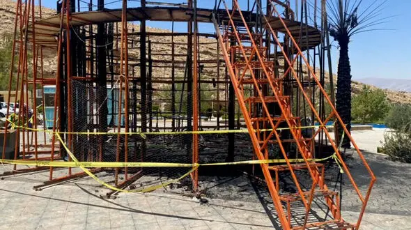 حادثه وحشتناک دیوار مرگ جهرم /  راکب موتور سیکلت با سوختگی ۷۰ درصد ضربه مغزی شد