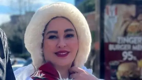 تغییر چهره دوباره الهام حمیدی در جشن تولد 48 سالگی‌اش؛ از تغییر فرم ابرو تا لاغری شدید صورت...!