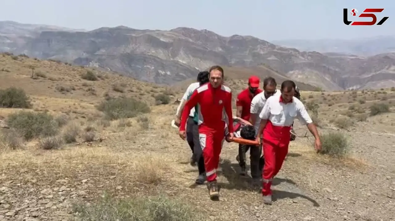 نجات معجزه‌آسا در ارتفاعات چفتان طارم / کوهنورد زنجانی زنده ماند!