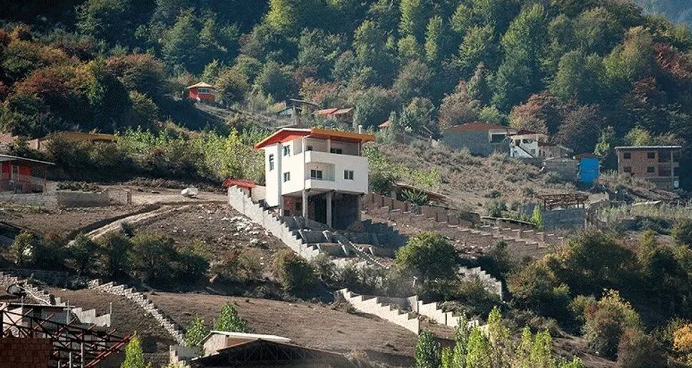 ویلاسازی ها بعد از آتش گرفتن جنگل های ایران/ مأموریت‌ سازمان جنگل‌ها، احیای مناطق خسارت‌دیده و جلوگیری از سو استفاده است